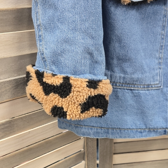Denim Shearling Coat with Leopard Print Sherpa | Z Studio | Medium - Picture 2 of 9
